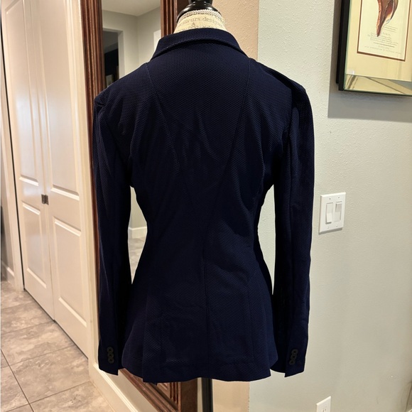 RJ Classics Ladies Harmony Mesh Show Coat 8R - Picture 3 of 9